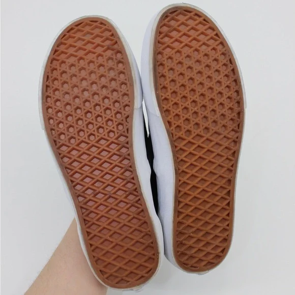 Sold** - Picture 2 of 9